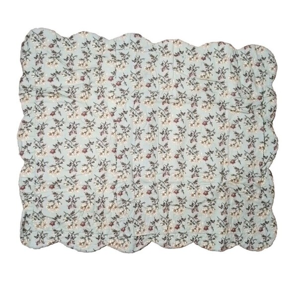 Nostalgia Std Sham 20"X26" Hand Crafted - Picture 3 of 4